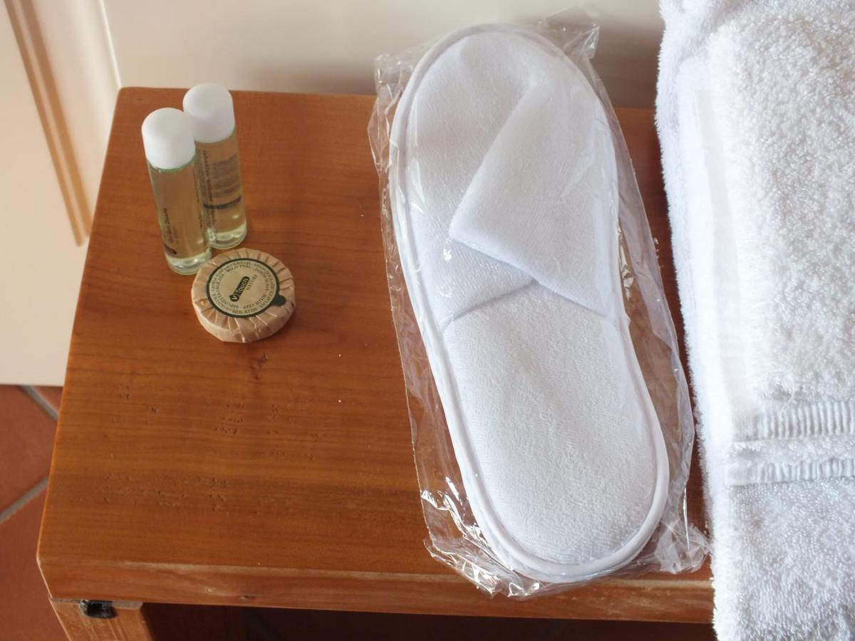 Relais Ca Nova Guest House Bogogno Eksteriør bilde